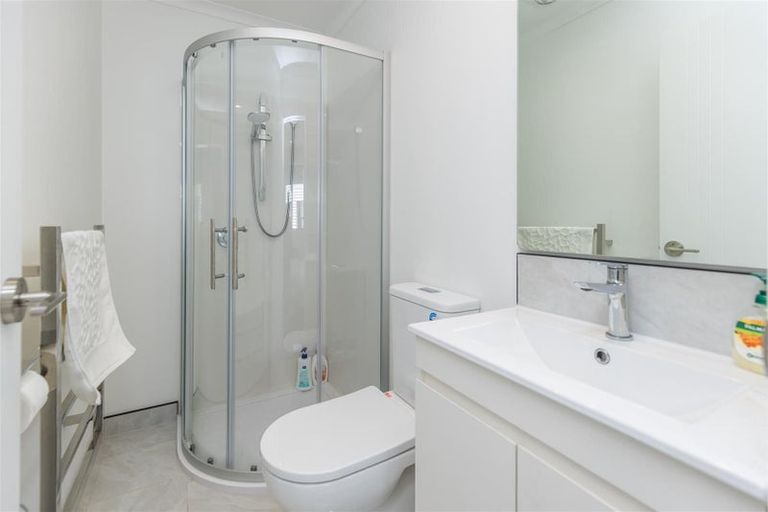 Photo of property in 18u3 May Street, Hamilton East, Hamilton, 3216