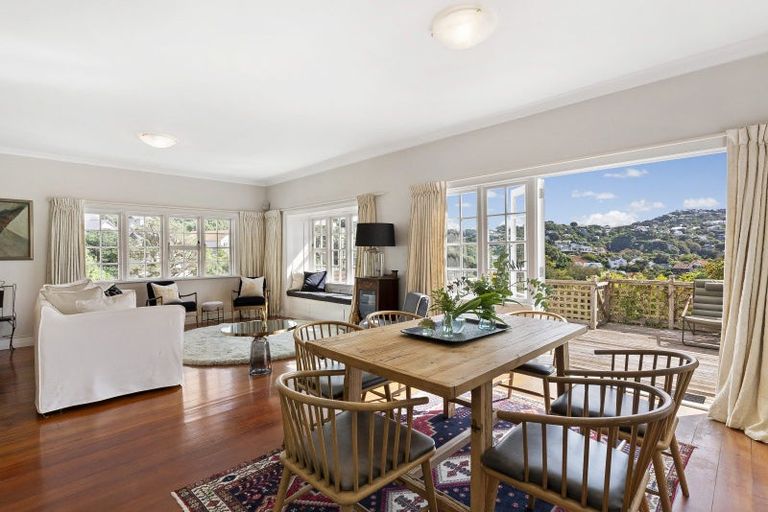 Photo of property in 76 Upland Road, Kelburn, Wellington, 6012