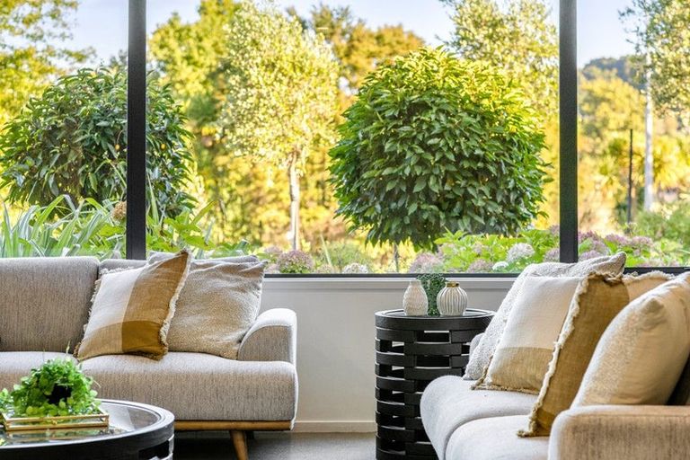 Photo of property in 82 Reynolds Road, Pukekohe, 2120