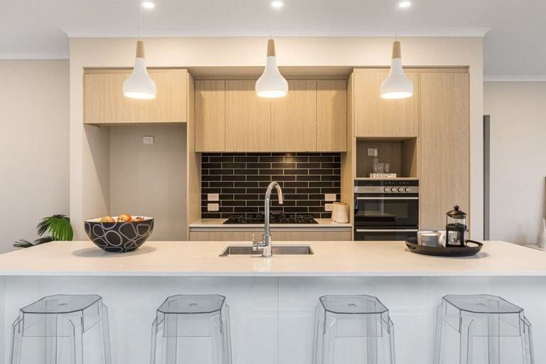 Photo of property in 24 Kuku Avenue, Red Beach, 0932