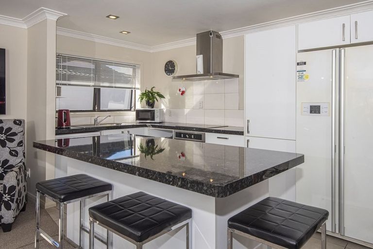 Photo of property in 1-2/8a Lilian Street, Te Kamo, Whangarei, 0112