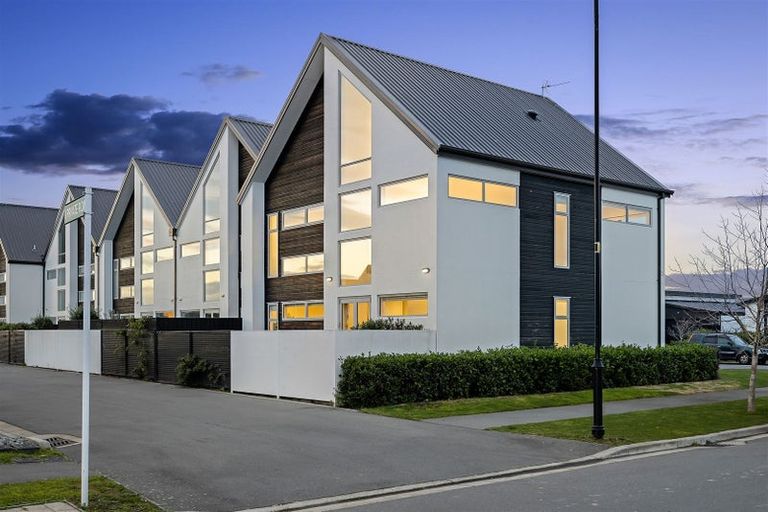 Photo of property in 1 Taupata Street, Kaiapoi, 7630