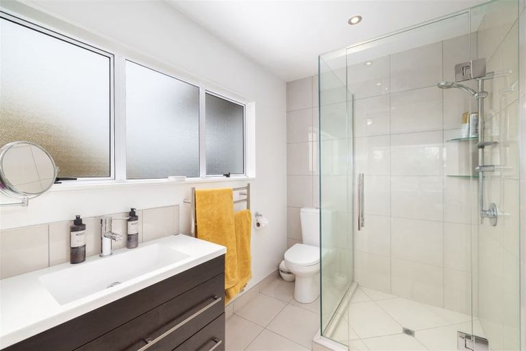 Photo of property in 54 Regent's Park Drive, Casebrook, Christchurch, 8051