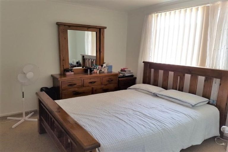 Photo of property in 36 Margarita Rise, Pukekohe, 2120