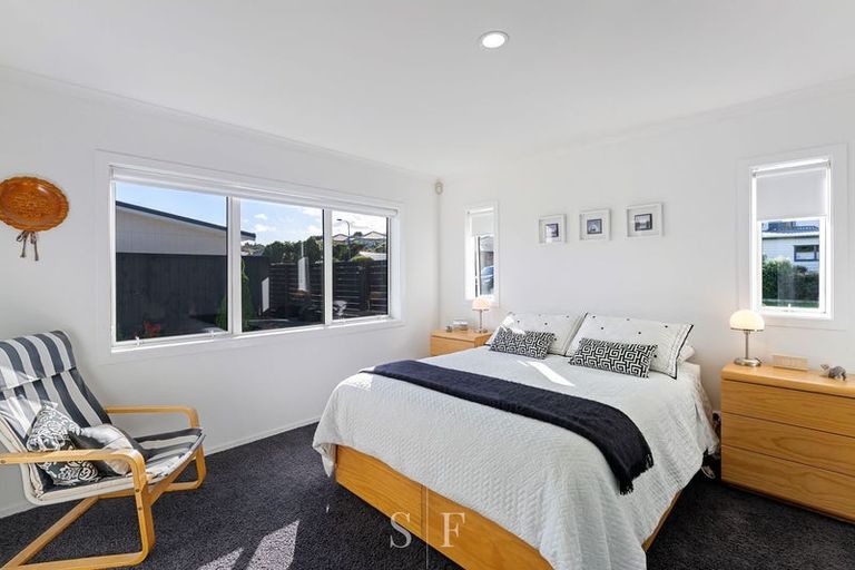 Photo of property in 12 Matuhi Street, Waikanae, 5036