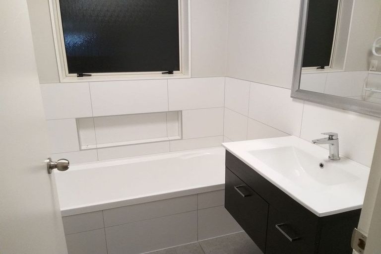 Photo of property in 160 Halswell Road, Hillmorton, Christchurch, 8025