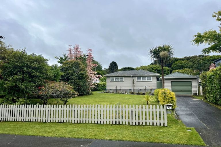 Photo of property in 71 Kohekohe Road, Waikanae, 5036