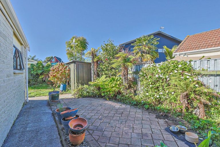 Photo of property in 1/10 Nicholas Street, Taradale, Napier, 4112