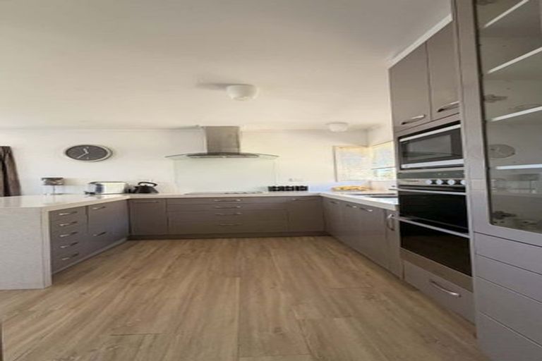 Photo of property in 15 Upland Street, Brookfield, Tauranga, 3110