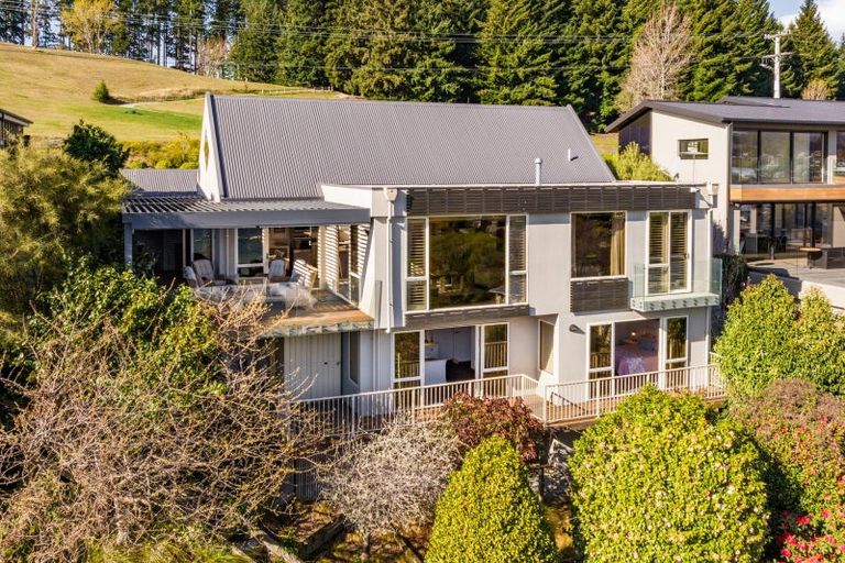 Photo of property in 32 Lismore Street, Wanaka, 9305