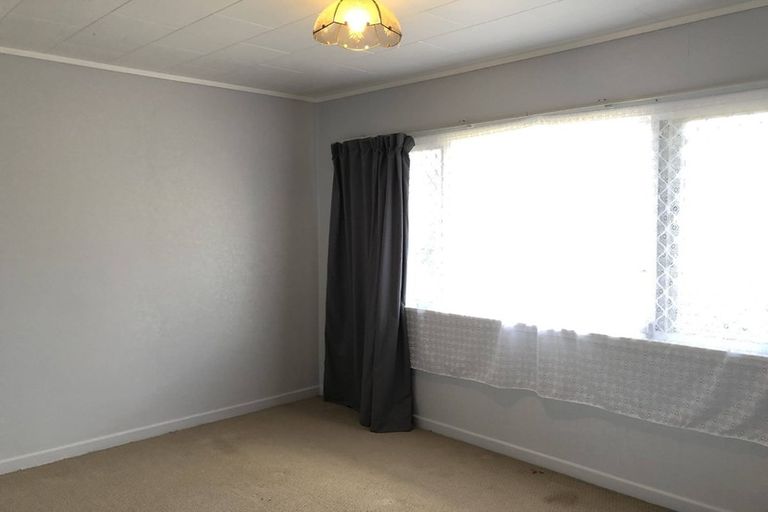 Photo of property in 40 Ashlynne Avenue, Papatoetoe, Auckland, 2025