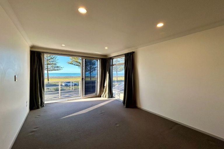 Photo of property in 599b Marine Parade, Napier South, Napier, 4110