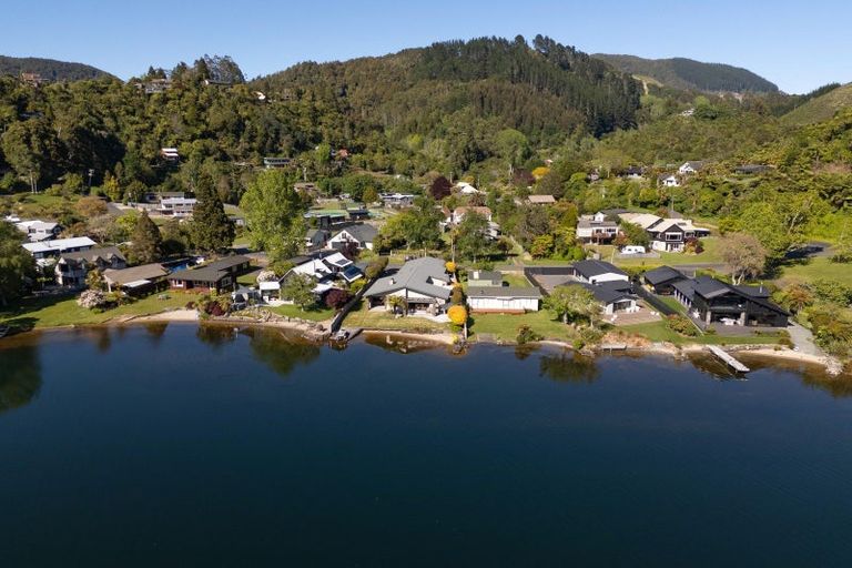 Photo of property in 17 Steep Street, Lake Okareka, Rotorua, 3076