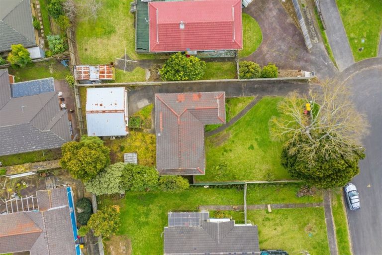 Photo of property in 12 Crispian Place, Weymouth, Auckland, 2103
