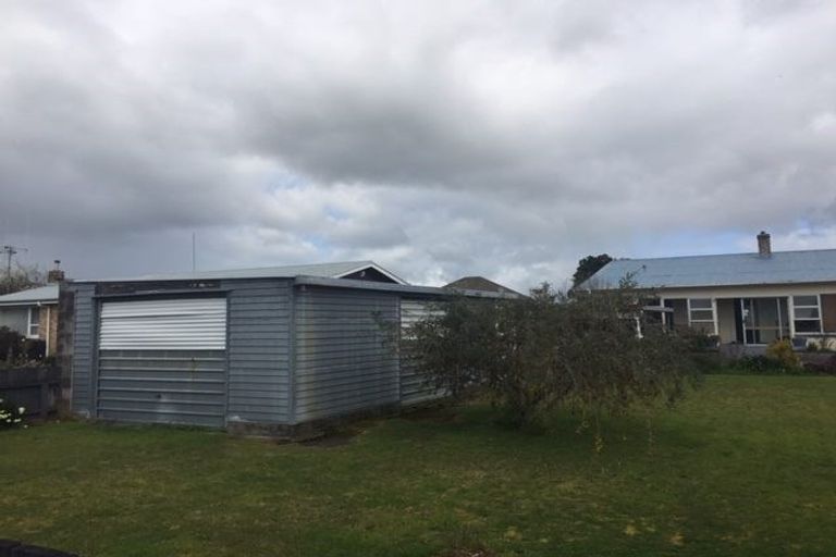 Photo of property in 38 Waikato Esplanade, Ngaruawahia, 3720