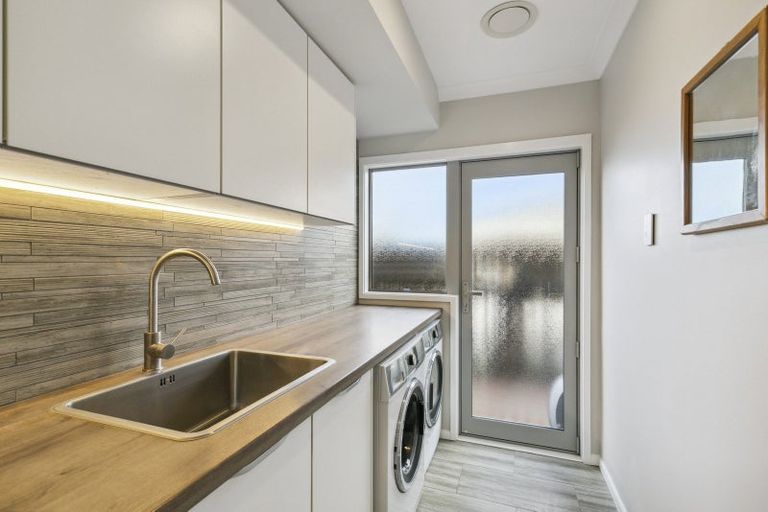 Photo of property in 38 Rajkot Terrace, Broadmeadows, Wellington, 6035
