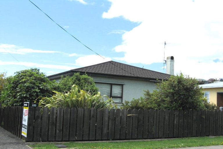 Photo of property in 2/15 Newall Avenue, Stoke, Nelson, 7011
