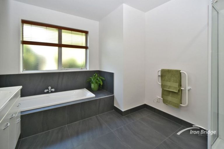 Photo of property in 40 Limes Avenue, Parklands, Christchurch, 8083