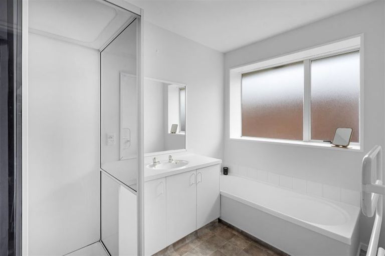 Photo of property in 332 Harewood Road, Bishopdale, Christchurch, 8053