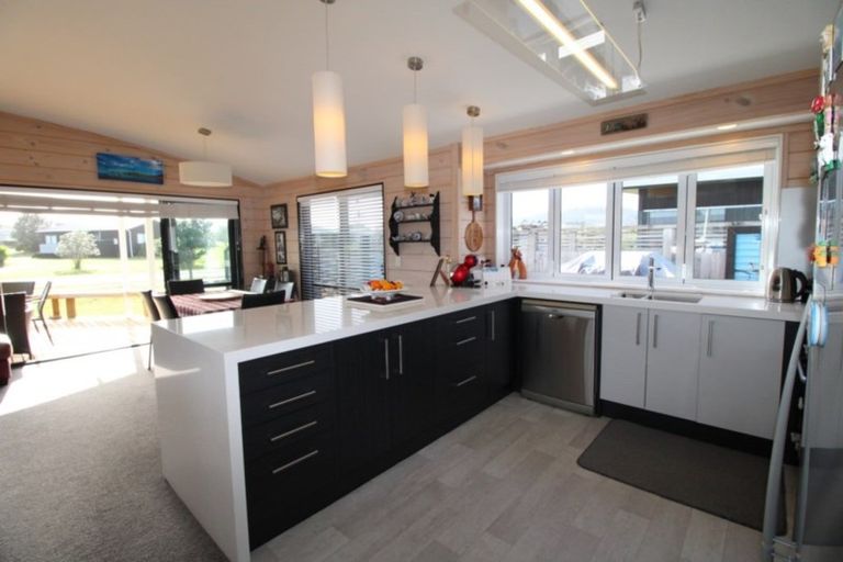 Photo of property in 417 Matarangi Drive, Matarangi, Whitianga, 3592
