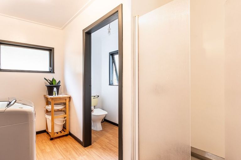 Photo of property in 27 Puriri Road, Waikanae, 5036