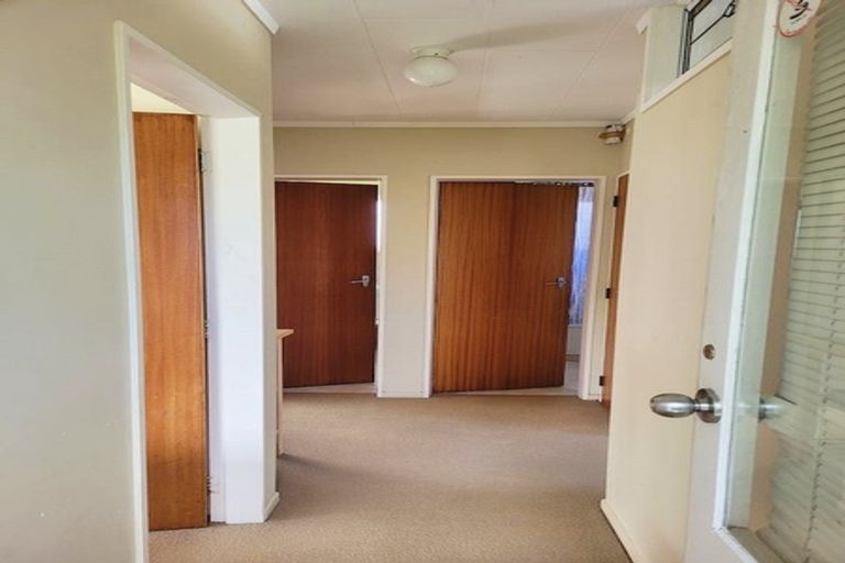Photo of property in 49a Cypress Drive, Maungaraki, Lower Hutt, 5010