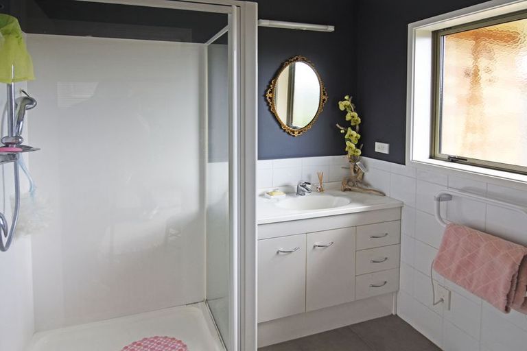 Photo of property in 143b Dixon Street, Masterton, 5810