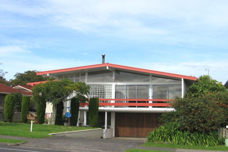 Photo of property in 2/93 Macleans Road, Bucklands Beach, Auckland, 2014