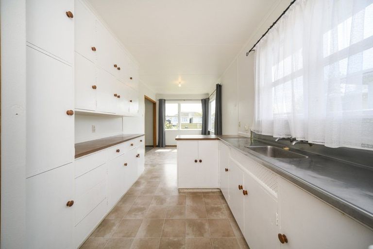 Photo of property in 41 Mccorkindale Street, Feilding, 4702
