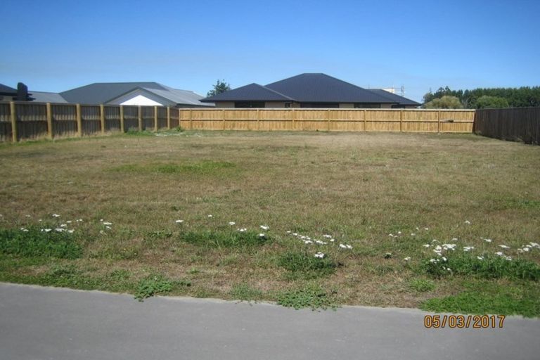 Photo of property in 137 Styx Mill Road, Casebrook, Christchurch, 8051