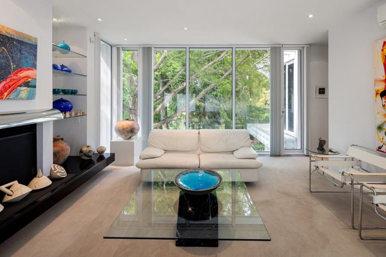 Photo of property in 1a Hamilton Parade, Hamilton Central, Hamilton, 3204