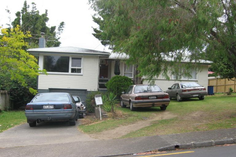 Photo of property in 4 Sunhaven Avenue, Glenfield, Auckland, 0629