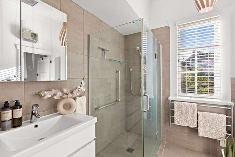 Photo of property in 58 Margaret Street, Roslyn, Palmerston North, 4414