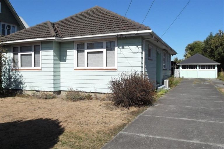 Photo of property in 15 Carnarvon Street, Linwood, Christchurch, 8062
