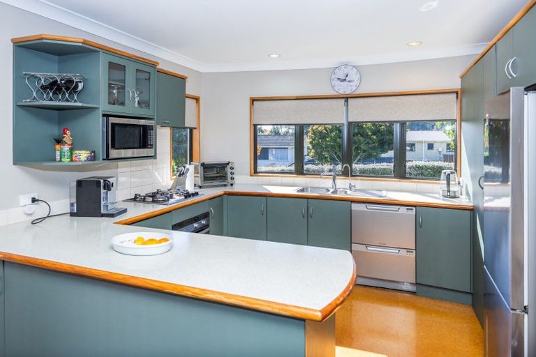 Photo of property in 1 Sunnyhills Avenue, Glenview, Hamilton, 3206