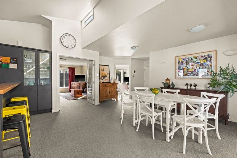 Photo of property in 73c Middle Road, Havelock North, 4130
