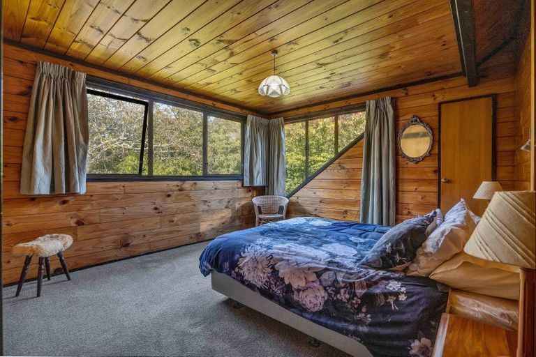 Photo of property in 21b Sequoia Grove, Merrilands, New Plymouth, 4312