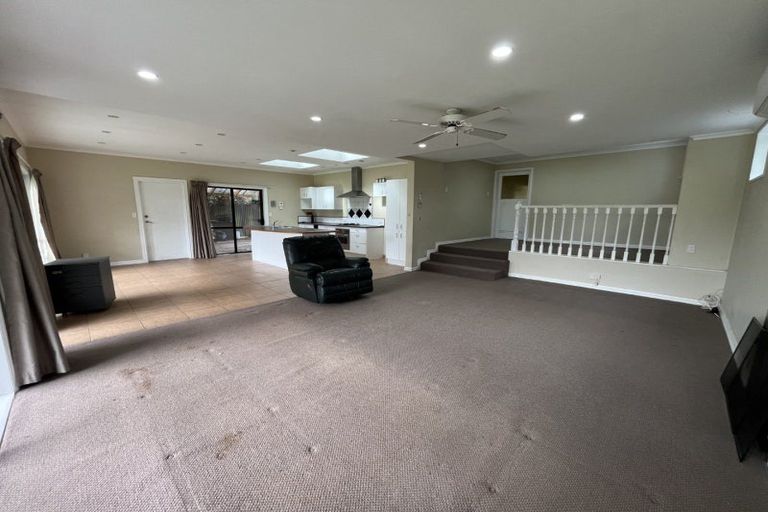 Photo of property in 29 Winston Avenue, Hokowhitu, Palmerston North, 4410