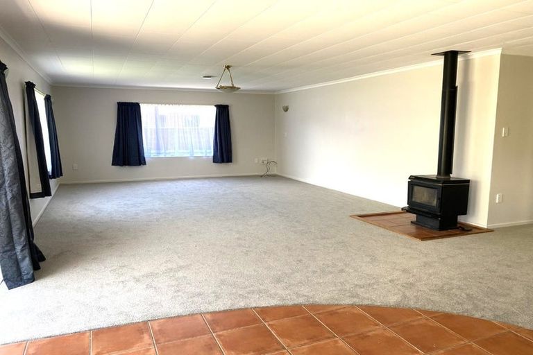 Photo of property in 84 Carlton Street, Bellevue, Tauranga, 3110