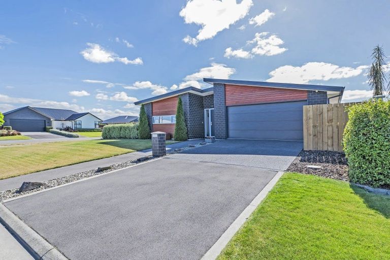 Photo of property in 1 Longcot Drive, Rolleston, 7615