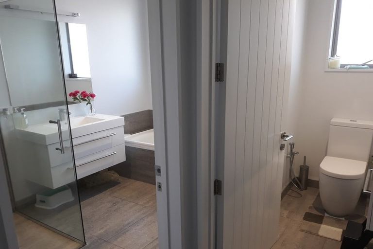 Photo of property in 8 Sharman Place, Wigram, Christchurch, 8042