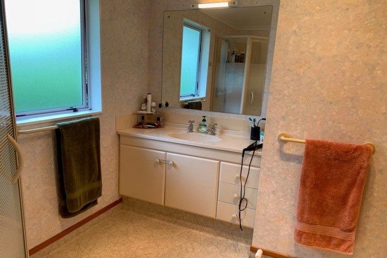 Photo of property in 13 Burns Street, Westown, New Plymouth, 4310