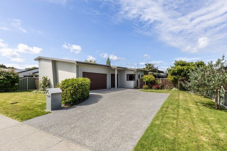 Photo of property in 9 Chelsea Drive, Taradale, Napier, 4112