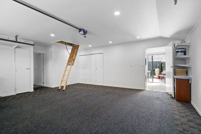 Photo of property in 2 Princes Street, Cambridge, 3434