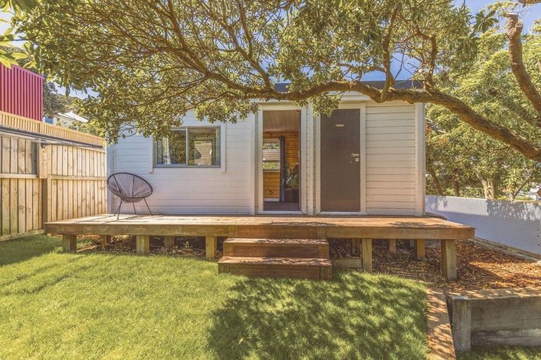 Photo of property in 40 Canterbury Street, Lyttelton, 8082