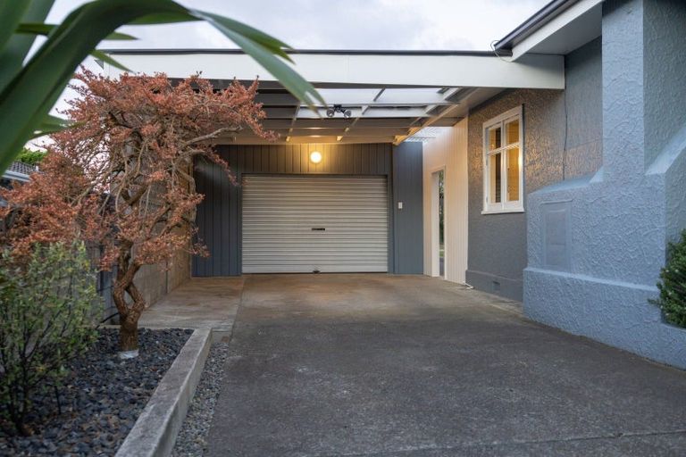 Photo of property in 22 Windsor Street, Terrace End, Palmerston North, 4410
