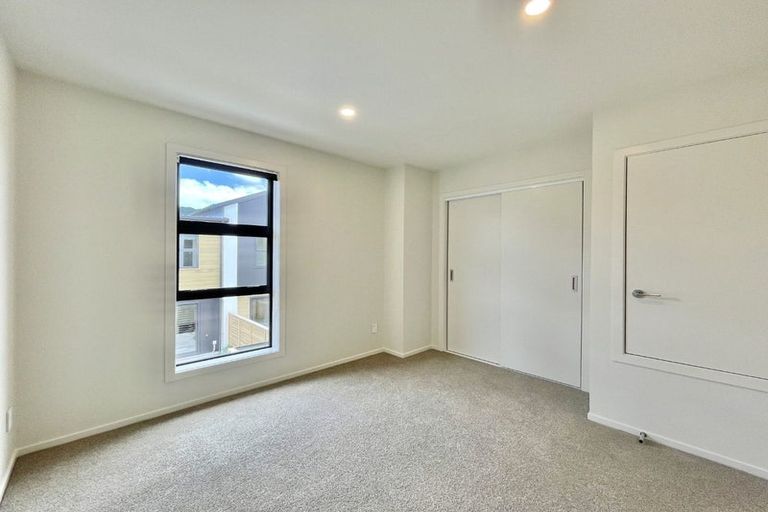 Photo of property in 8 Te Ara O Ralph Olsen, Wainuiomata, Lower Hutt, 5014