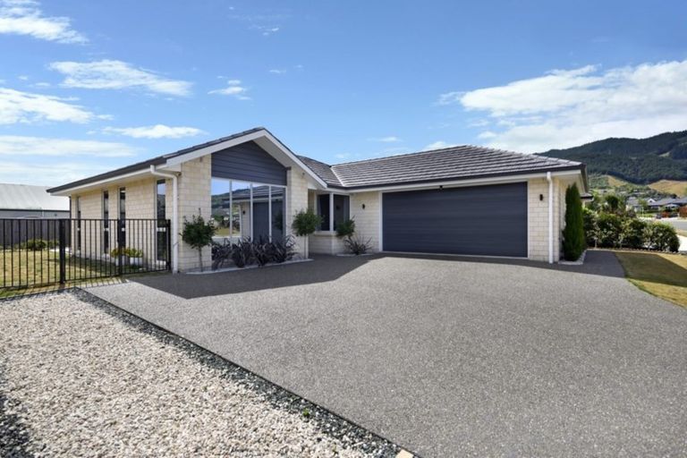 Photo of property in 5 Langdale Drive, Richmond, 7020