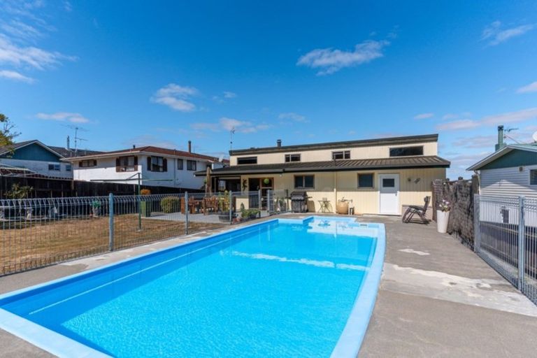 Photo of property in 3 Konini Street, Lansdowne, Masterton, 5810