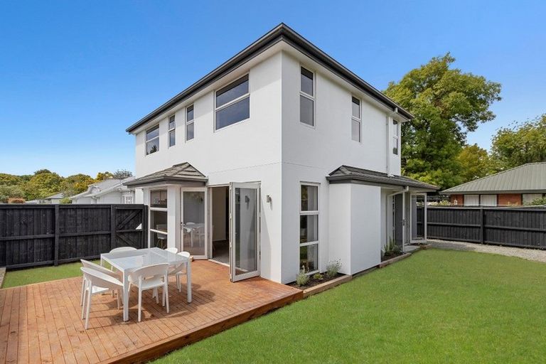 Photo of property in 227a Cranford Street, St Albans, Christchurch, 8014